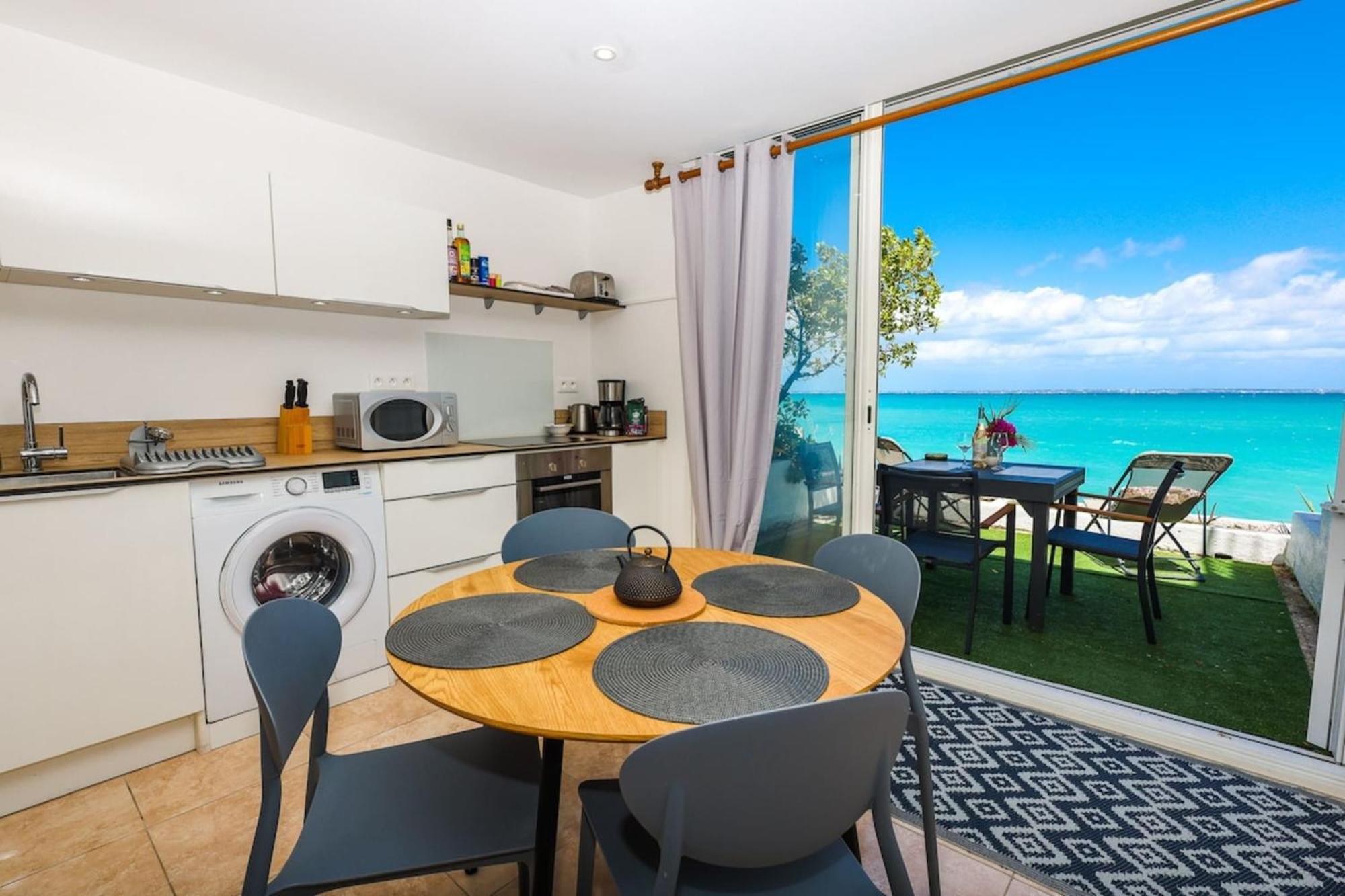 Watalibi - Beachfront Apartment Grand-Case Exterior photo